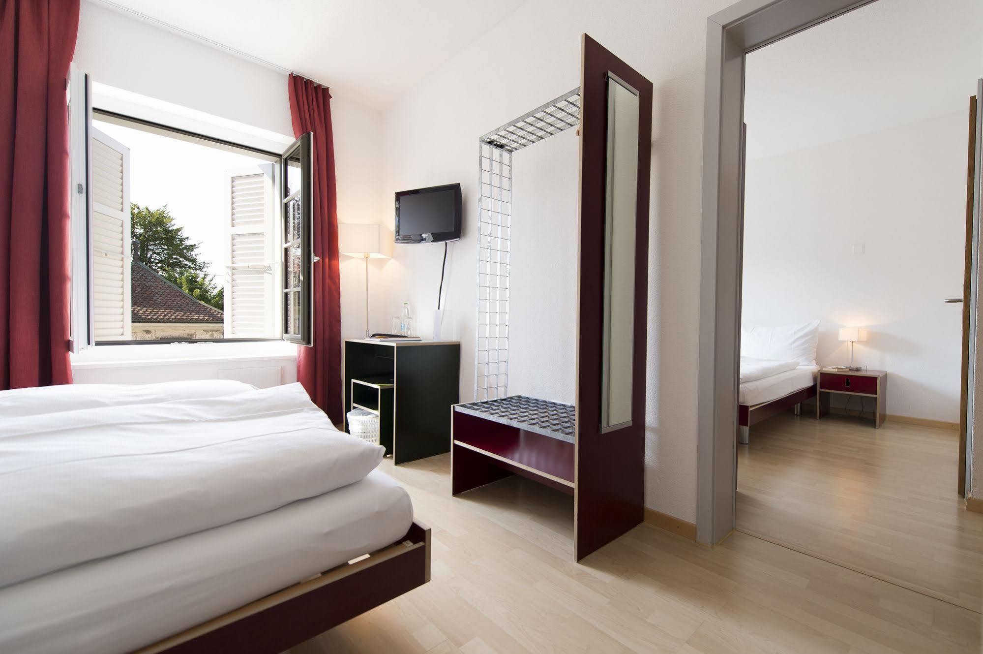 Baren Self Check-In Hotel Solothurn Dış mekan fotoğraf